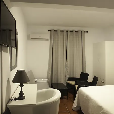 Hotel Las Salinas 2*