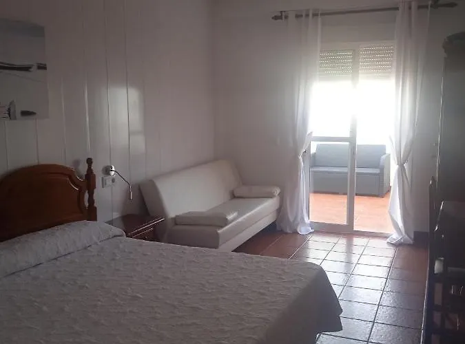 Hotel Las Salinas 2*