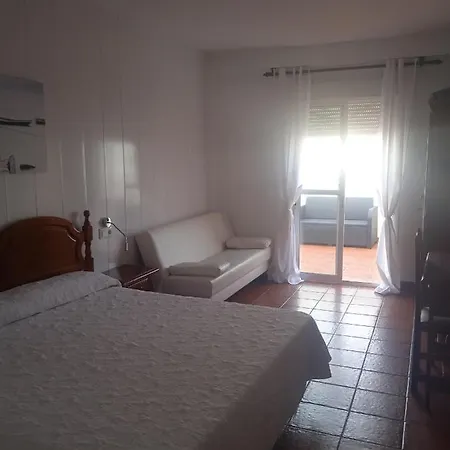 Otel Las Salinas 2*